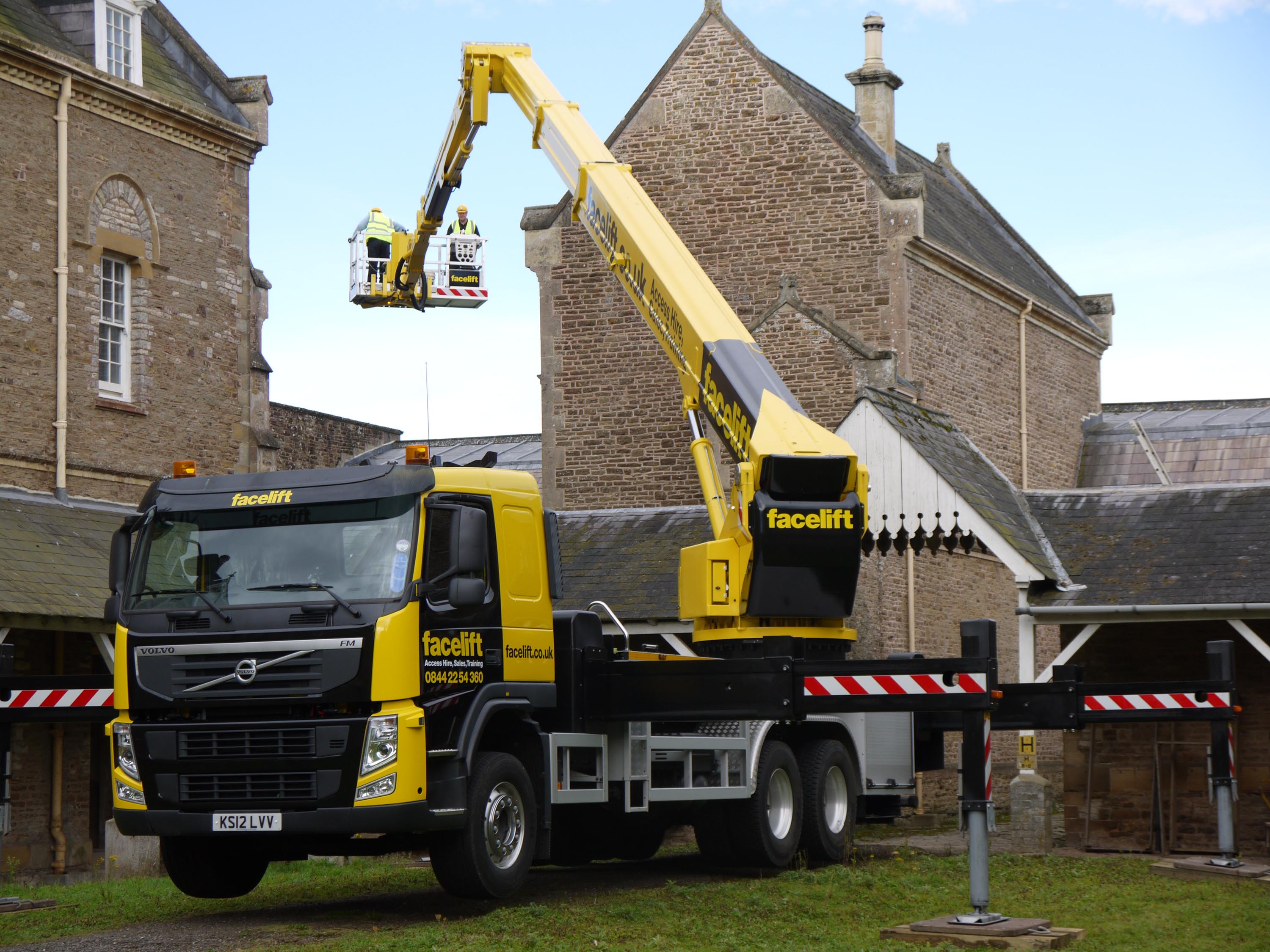 Bronto Skylift S 50 XDTJ - Top 10 most popular aerial work platforms on LECTURA