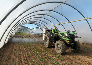 4WD Tractors DEUTZ-FAHR 3060