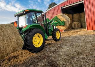 4WD Tractors John Deere 5045E 