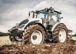4WD Tractors Valtra A 83 HiTech