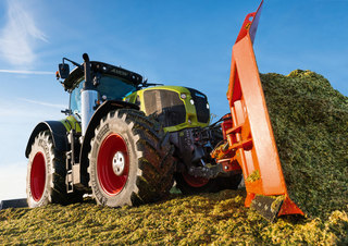4WD Tractors Claas Axion 960 