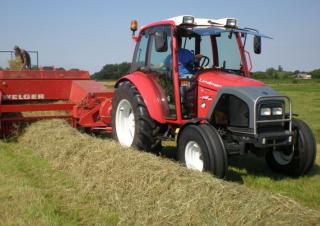 Lindner Geotrac 50 A 4WD Tractor Specs & Dimensions (1998 - 2004