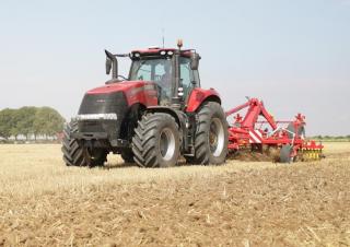 Case IH Magnum 380 CVX Basis 4WD Tractor Specs & Dimensions