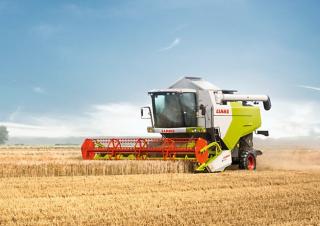 Biçer döver Claas Dominator 370