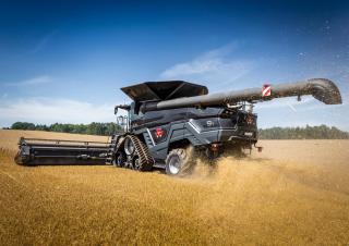 Biçer döver Massey Ferguson Ideal 9 T