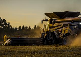 Biçer döver Massey Ferguson Ideal 9 T