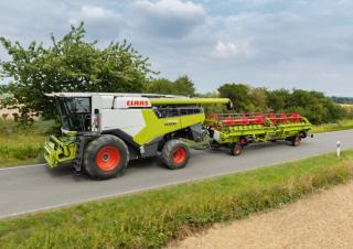 Biçer döver Claas Lexion 7700 