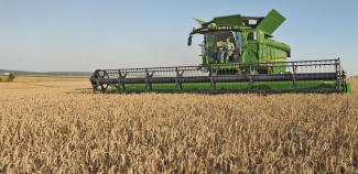 Biçer döver John Deere S 690 HM