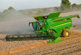 Biçer döver John Deere S 690