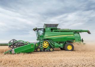 Biçer döver John Deere T670 