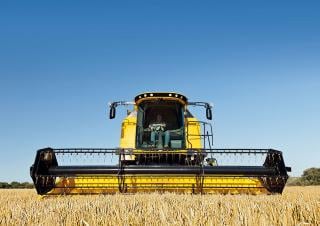 Biçer döver New Holland TC5.90 ST5 