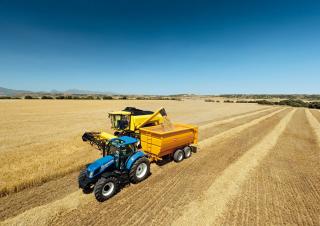 Biçer döver New Holland TC5.90 ST5 