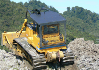 Buldozerler Dressta TD 15 R WT