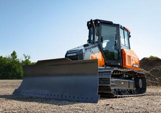 Bulldozers Develon DD100XL