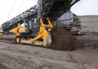 Bulldozers Dressta TD 60M