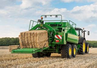 Büyük kare balyalayıcı + yüksek yoğunluklu balya makineleri John Deere L624