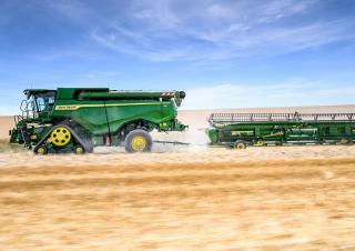 Combine Harvesters John Deere X9 1100 