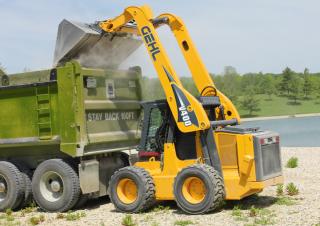 Skid Steer Loaders Gehl V400