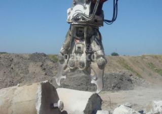Attachments Concrete Crushers Dehaco CR 40R