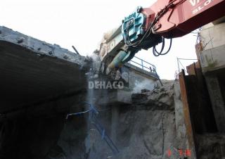 Attachments Concrete Crushers Dehaco MS 130R