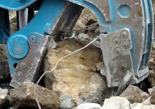 Attachments Concrete Pulverizers MSB MSHP-2000 CT