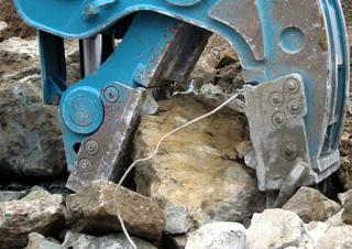 Attachments Concrete Pulverizers MSB MSHP-3000