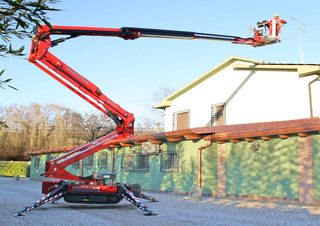 Articulating Boom Lifts Crawler Articulating Boom Lifts Hinowa Lightlift 20.10 Performance IIIS MK 3