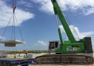 Crawler cranes - Telescopic boom Sennebogen 6113E