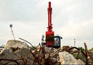Crawler Excavators Link-Belt 210 X4