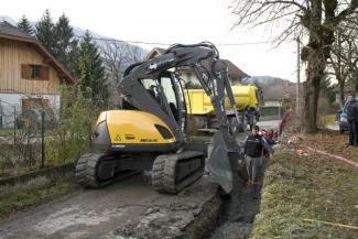 Crawler Excavators Mecalac 8MCR