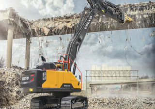 Crawler Excavators Volvo EC380ENL Straight boom
