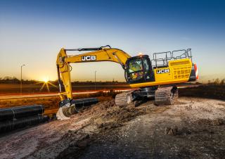 Crawler Excavators JCB JS330LC LR