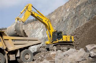 Crawler Excavators Komatsu PC700LC-8
