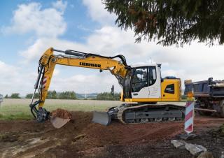 Crawler Excavators Liebherr R 920 Compact