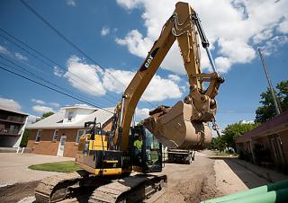 Crawler Excavators Caterpillar 320E LN