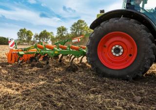 Cultivators Amazone Cenius 3003 Super