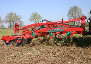 Cultivators Kverneland Enduro Pro 3000