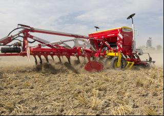 Cultivators Pöttinger Synkro 3030 nova