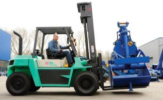 Diesel Forklifts Mitsubishi FD70N