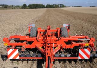 Disk çinko tırmığı Kuhn Optimer 403 R