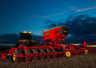 Ekim makineleri Väderstad Rapid A 800S