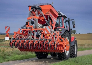 Ekim makineleri Kuhn Venta 320-24 Quantron 