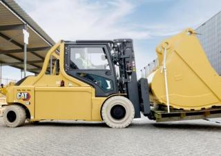 Electric forklifts Caterpillar EP14N2T