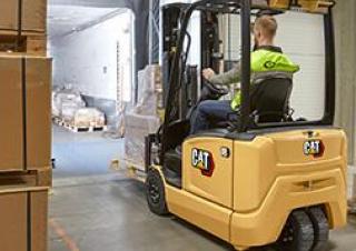 Electric forklifts Caterpillar EP14N2T