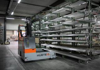 Side Loader Forklifts Electric Sideloaders Hubtex DS 27 EL