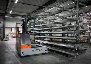Side Loader Forklifts Electric Sideloaders Hubtex DS 30 EL