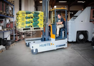 Side Loader Forklifts Electric Sideloaders Hubtex DS 30 EL
