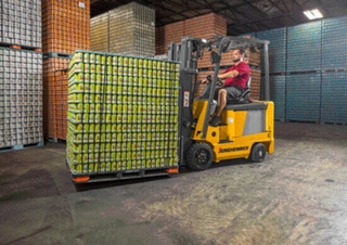 Elektrikli ön-forklift kamyonları Jungheinrich EFG C15