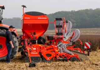 Elektrikli tırmıklar Kubota PH3401