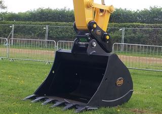 Attachments Buckets Excavator buckets Geith H25-1500